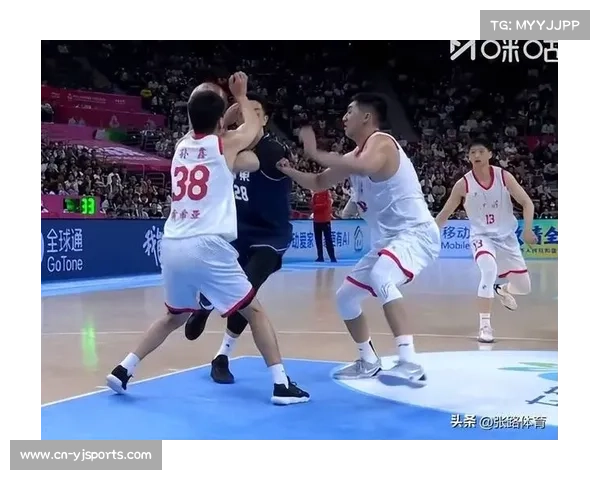 广州93-86送江苏4连败,徐昕砍下27分14篮板 广州93-86送江苏4连败,徐昕砍下27分14篮板