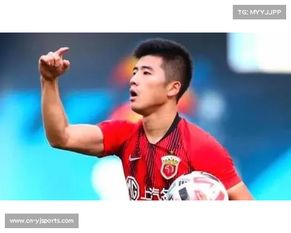 上海海港球员李圣龙将作为海港B队一员征战中乙联赛。